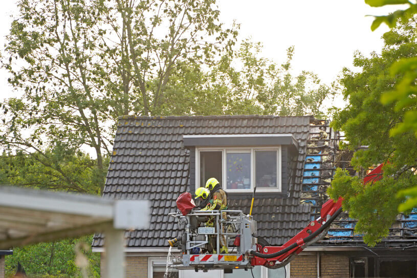 25060302dennenbroekbrand[1]